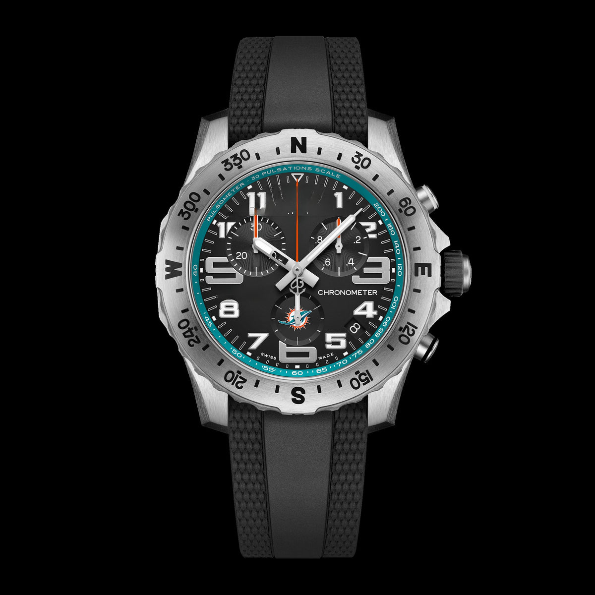 Classic Titanium 44mm (3)